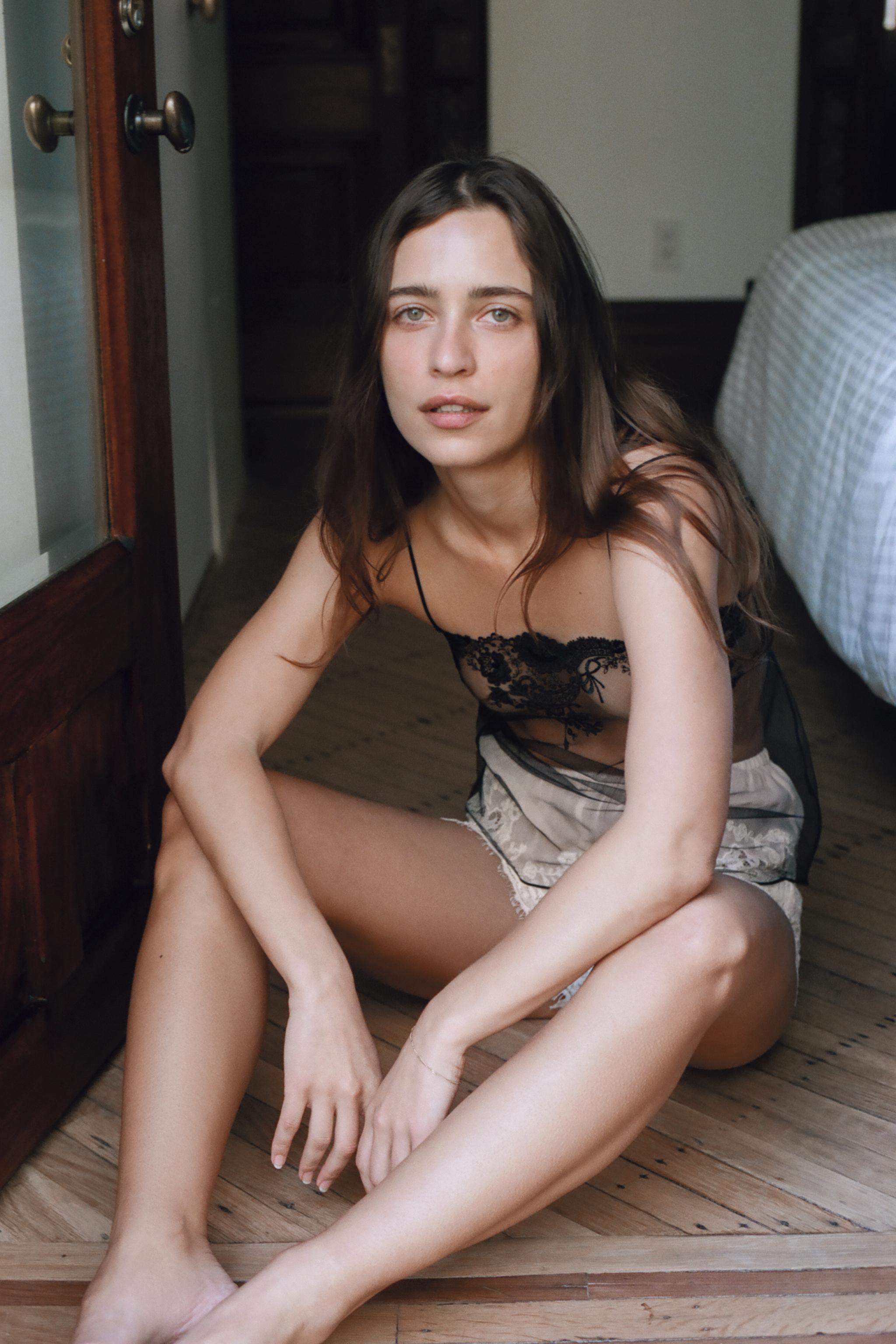 EMBROIDERED LACE GEORGETTE SHORTS